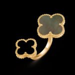 Magic Alhambra Between-the-Finger Ring - 18K Yellow Gold, Gray Mother-of-Pearl and Onyx