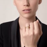 Juste un Clou Ring, classic model, set with diamonds, 18K yellow gold - Image 4