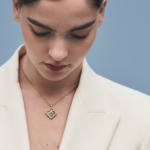 OPERA TULLE ENAMEL Yellow Gold Diamond and Green ... Buccellati,Pendant - Image 3