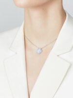 Vintage Alhambra Pendant - Rhodium-Plated 18K White Gold and Chalcedony - Image 3