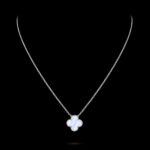 Vintage Alhambra Pendant - Rhodium-Plated 18K White Gold and Chalcedony - Image 4