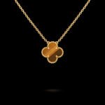 Vintage Alhambra Pendant - 18K Yellow Gold and Tiger Eye